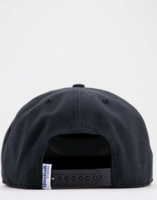 Reebok classic best sale snapback