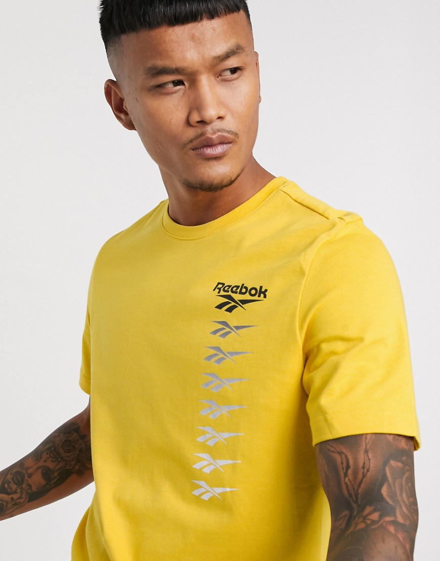 Reebok Classics - Vector - T-shirt in geel