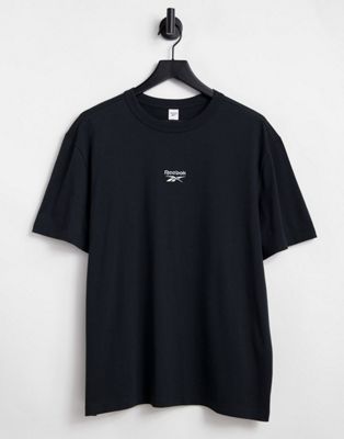 Reebok classics wardrobe essentials boxy t-shirt in black