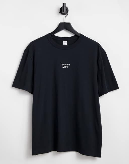 Reebok classics wardrobe essentials boxy t shirt in black