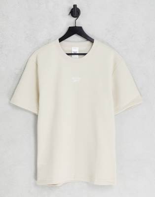 essentials beige t shirt