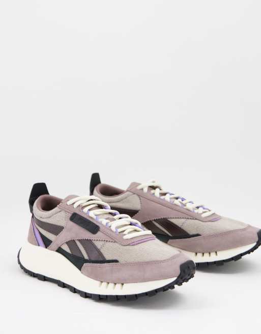 reebok classics classic legacy trainers in off white