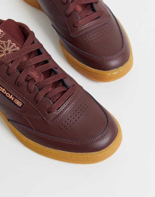 Reebok club c 85 mu trainers in burgundy