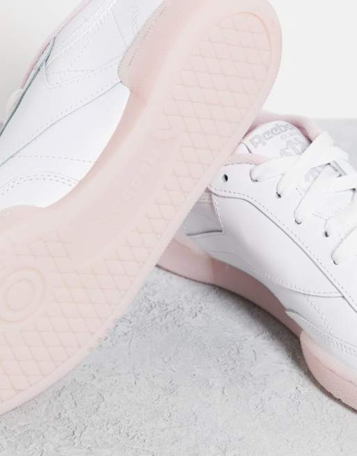 Reebok - Club C 85 - Sneakers i hvid og lyserød med hjerte - Kun hos ASOS, 2 af 4