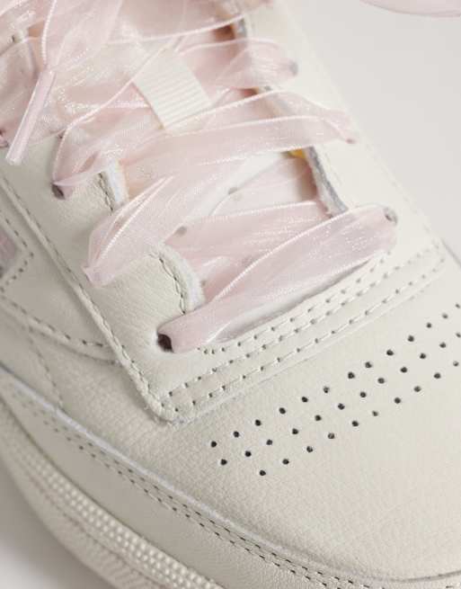 Reebok Club C 85 sneakers i vitt och lila, 4 av 5