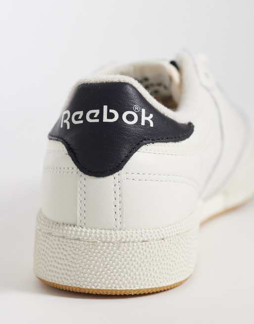 Reebok – Club C 85 – Vintage-Sneaker in Wollweiß mit Gummisohle, 4 von 5