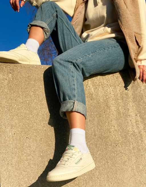 Reebok Club C 85 Vintage sneakers in chalk with towel lining, 4 of 4