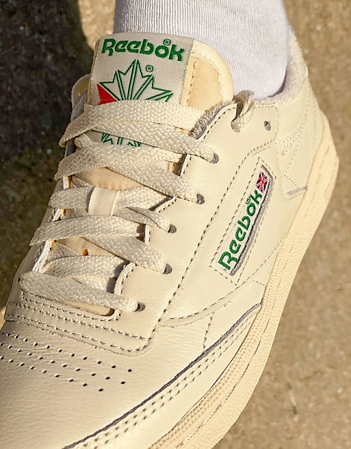  Reebok Club C 85 Vintage trainers in chalk with towel lining 
