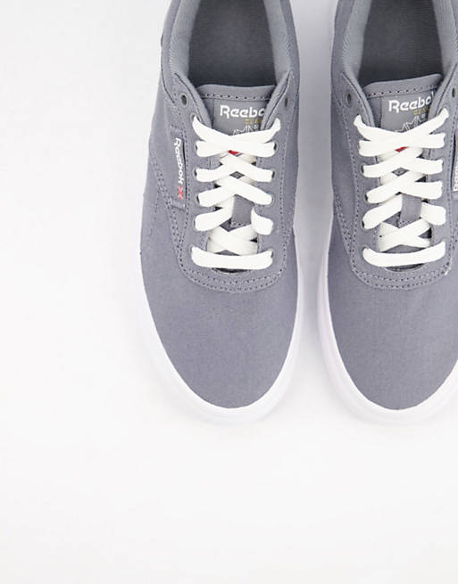 Shoes Trainers/Reebok Club C Coast trainers in grey 