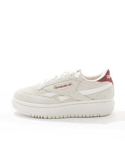 White and hotsell pink reebok