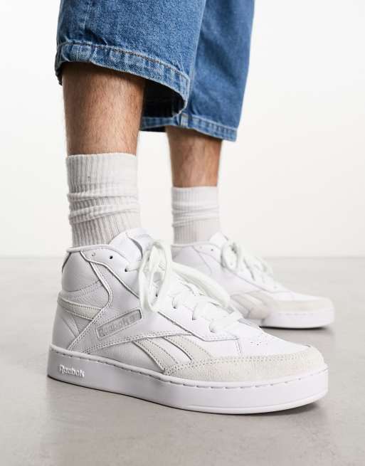 Reebok club c sale trainers in off white