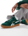 Thumbnail 1 van 5