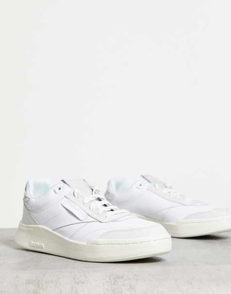 Reebok Club C Legacy trainers in off white - view 1