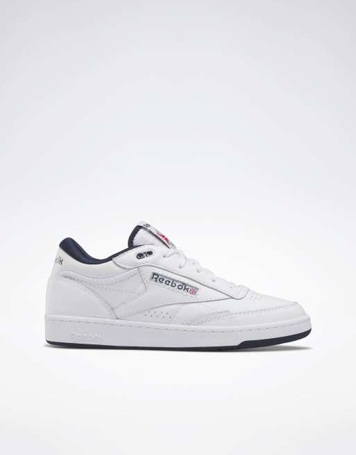 Reebok club C mid II trainers in white and navy - WHITE