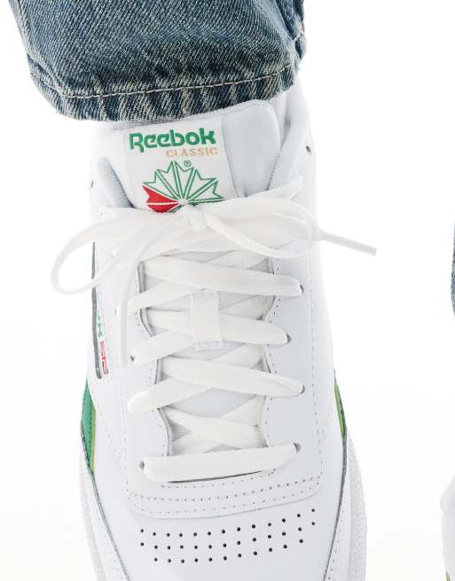 Reebok – Club C Revenge – Biało-zielone buty sportowe ASOS