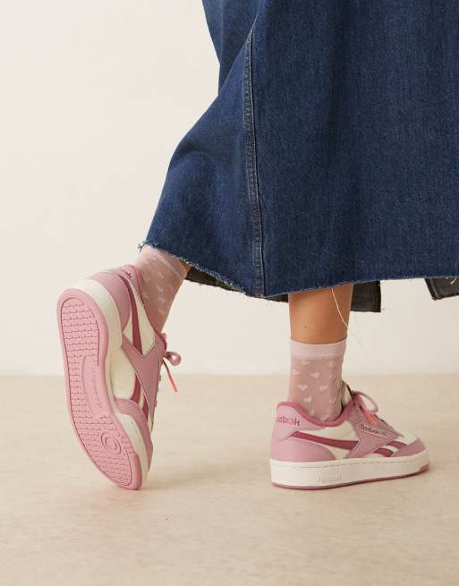Reebok Club C Revenge II sneakers in white and pink , 5 of 5