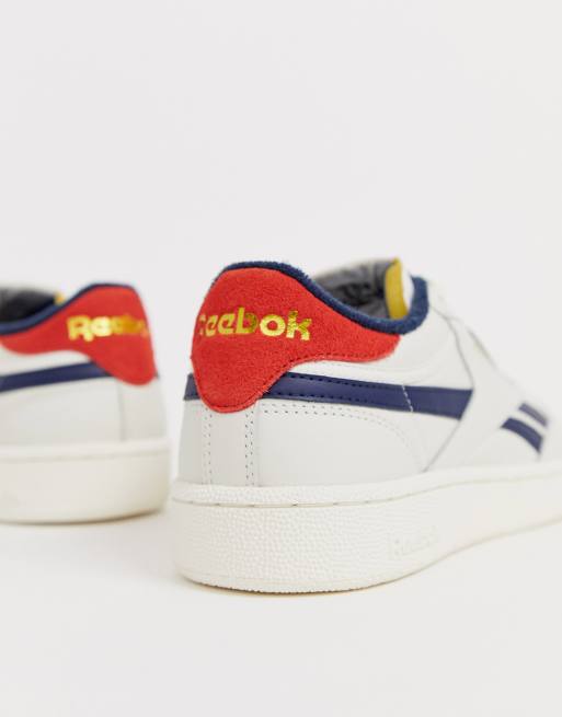 Reebok club c revenge mu sneakers in retro white ASOS