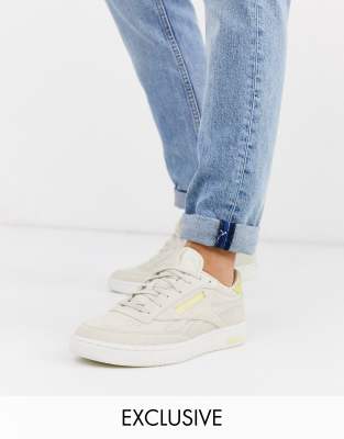 Reebok Club C - Sneakers in camoscio premium con suola traslucida - In  esclusiva per ASOS | ASOS