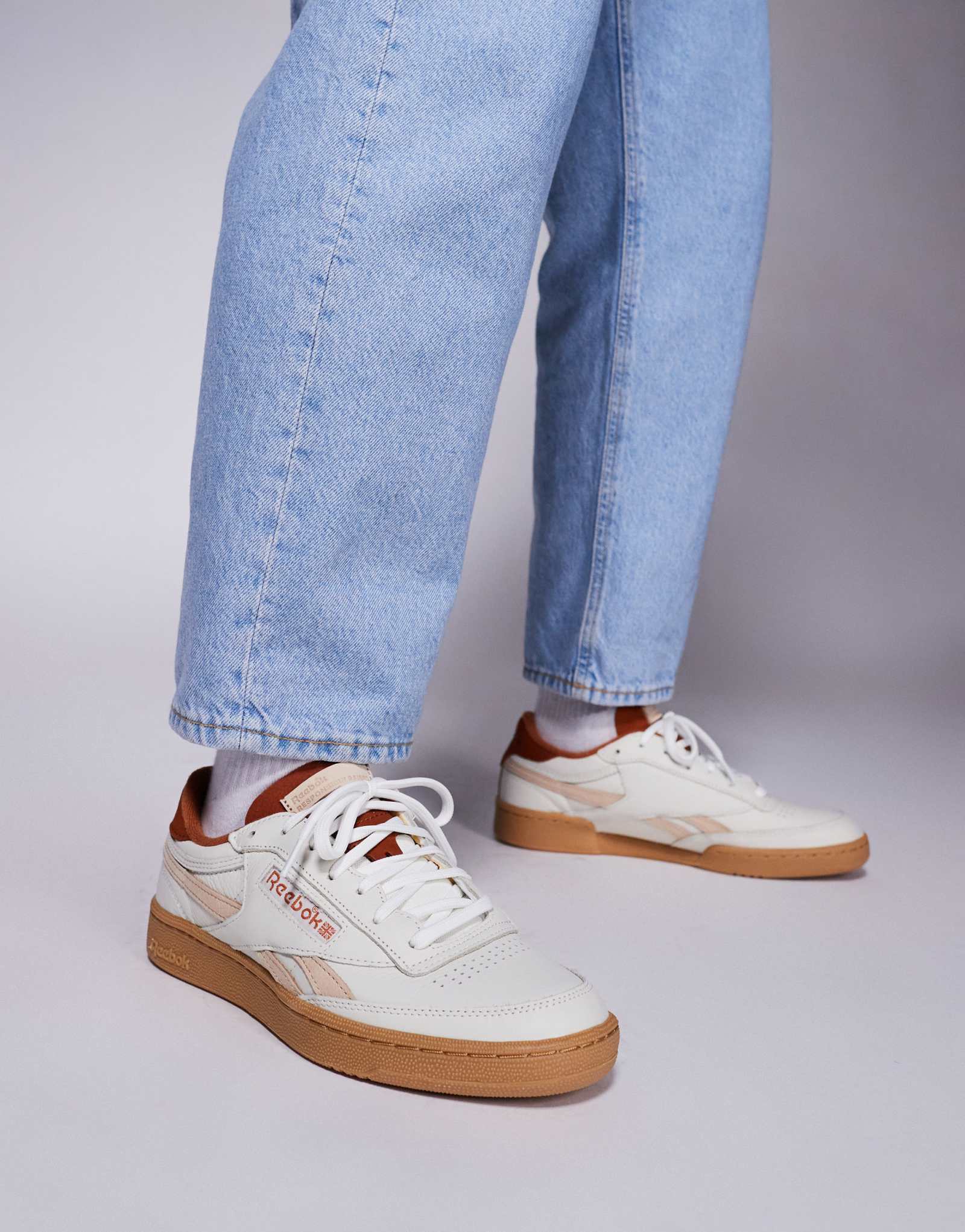 Винтажные кроссовки Reebok club C revenge белого цвета 