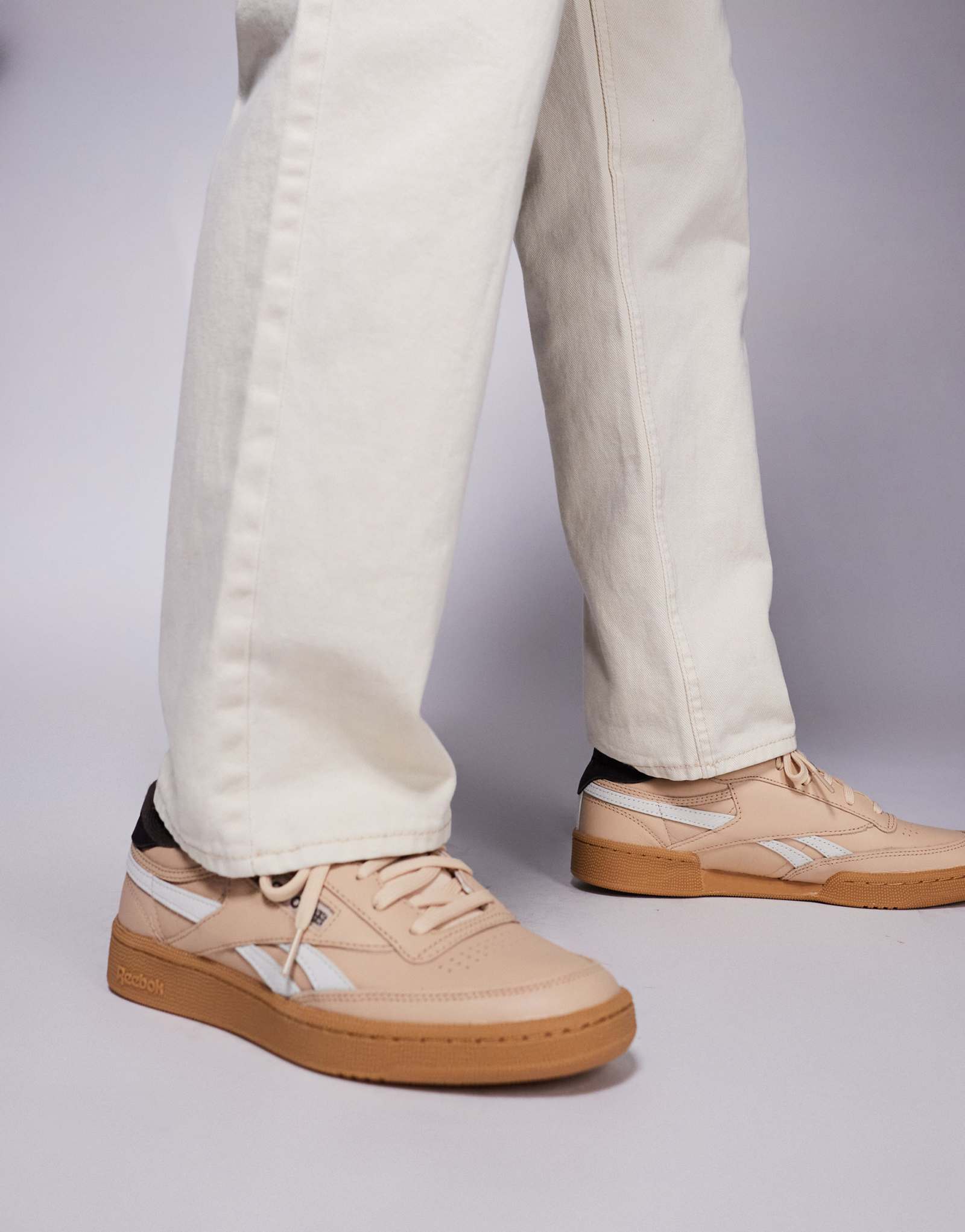 Винтажные кроссовки Reebok Club C Revenge белого цвета