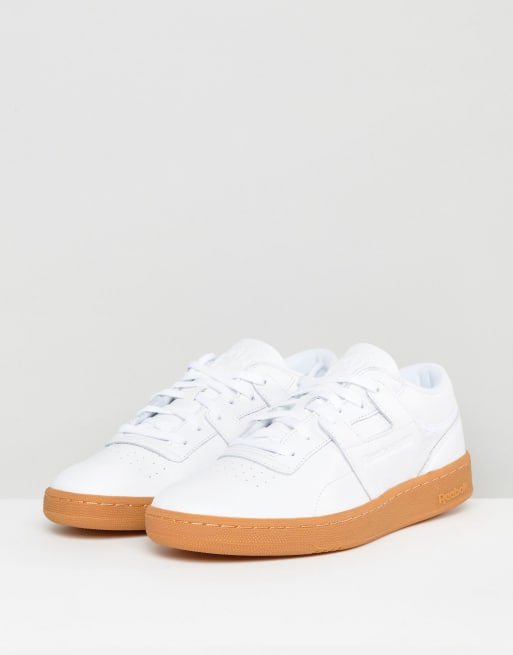 Reebok club store workout trainer