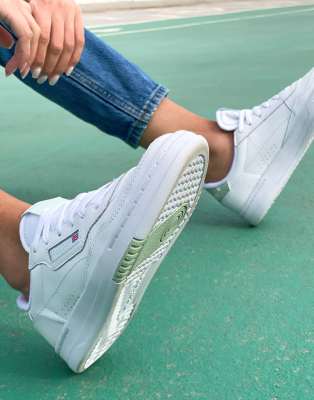 reebok court peak outfit