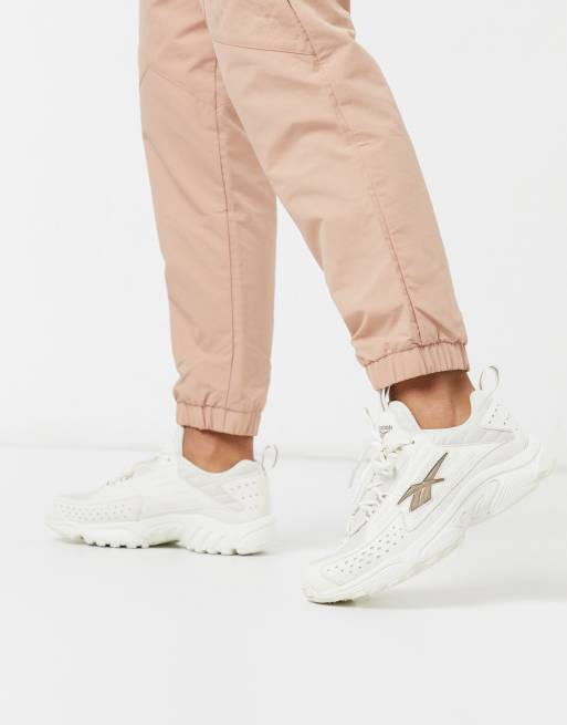 Reebok DMX Series 2200 trainers in chalk ASOS