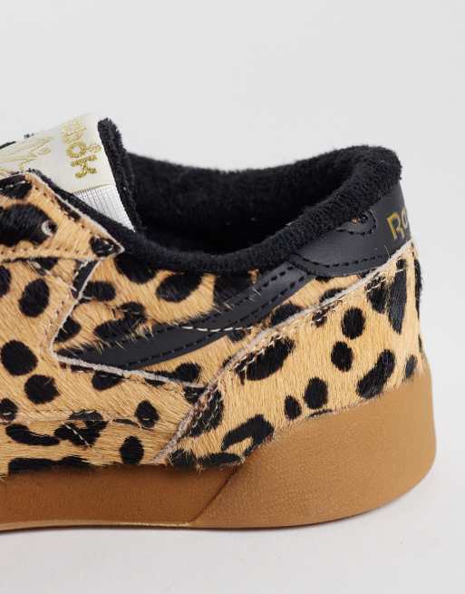 Reebok Freestyle Lo sneakers in cheetah print, 2 of 5