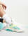 Thumbnail 1 van 4