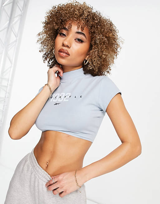 Tops Reebok high neck crop in washed grey 