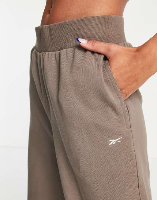 Reebok women's fleece hot sale straight leg pants