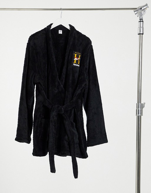 Reebok hotel print robe in black