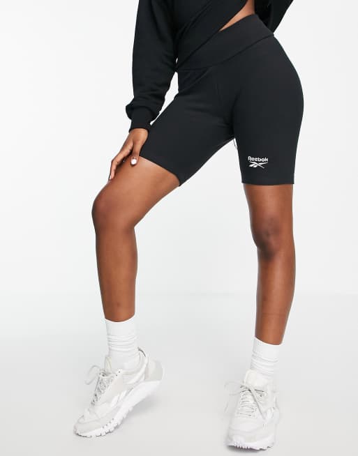 Reebok legging shorts in black, 2 of 4