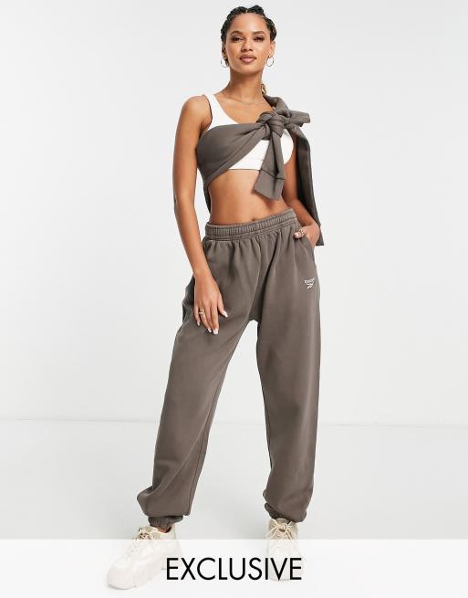 Reebok Track Pants. Find Reebok Sweatpants and Joggers for Men and Women in  Unique Offers