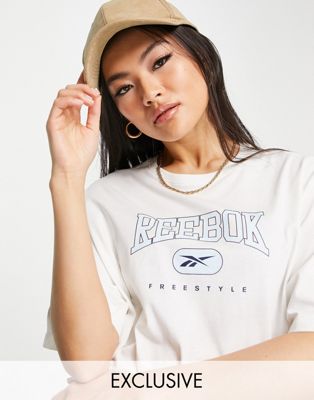 Reebok oversized t-shirt in white