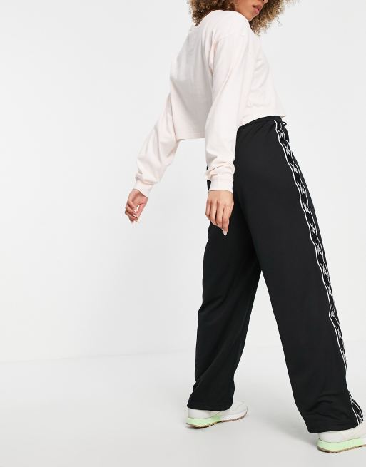 Pantaloni neri reebok on sale