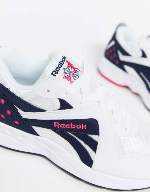 Reebok clearance pyro trainers