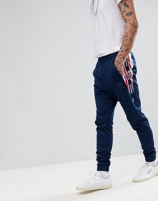 reebok retro joggers in navy bq5413