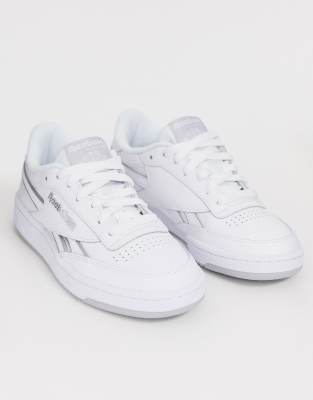 reebok revenge plus mu sneakers