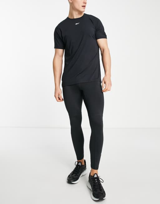 Running Speedwick Tights in BLACK