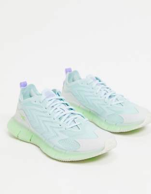 Reebok Running Zig Kinetica 21 trainers in pale blue