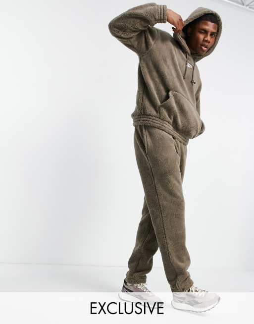 Reebok sherpa sweatpants in taupe brown - exclusive to ASOS