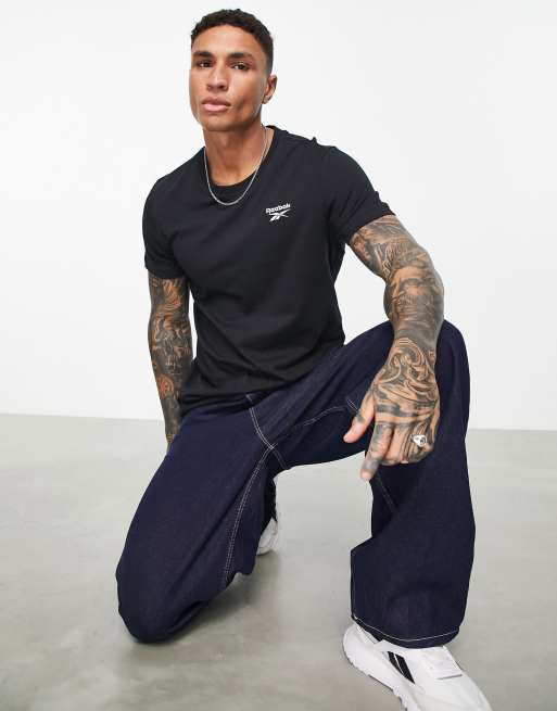 Reebok t shirt sales asos