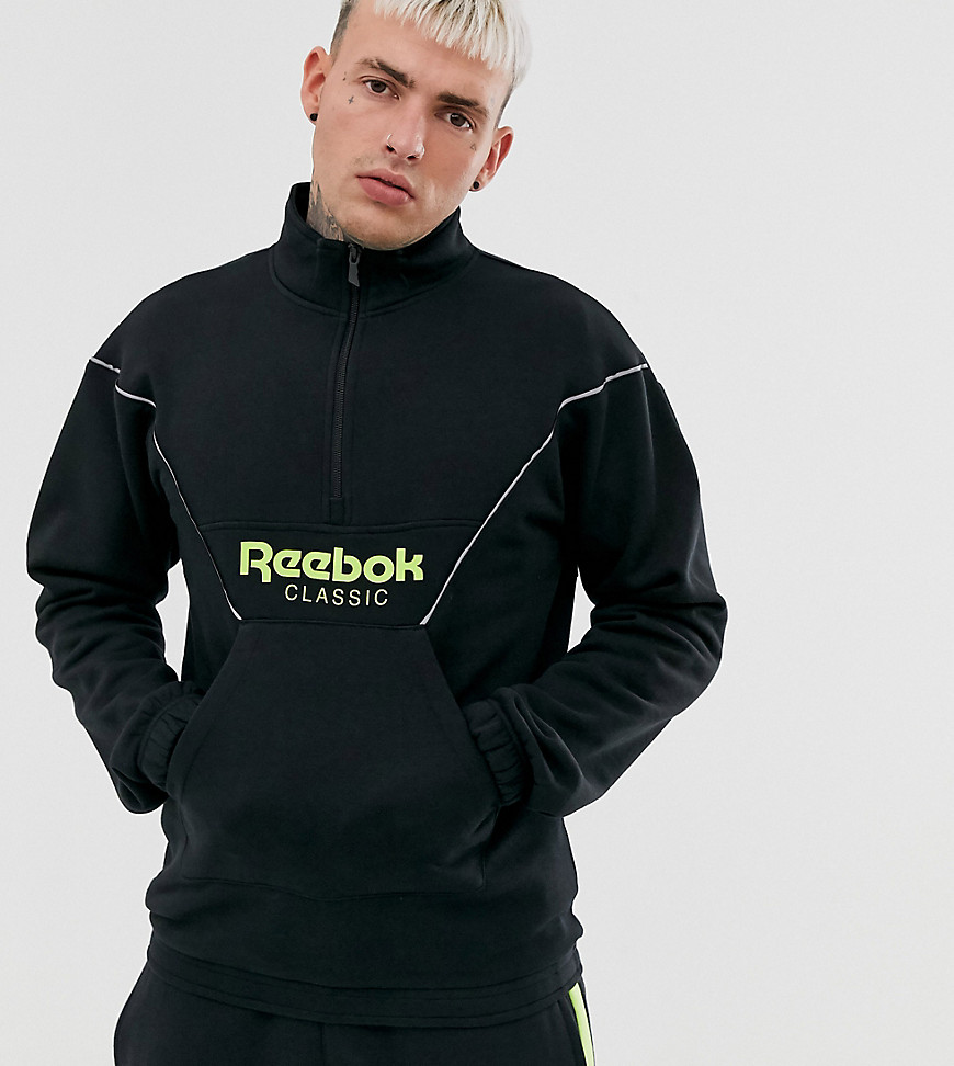 Reebok – Svart sweatshirt med kort dragkedja – Endast hos ASOS