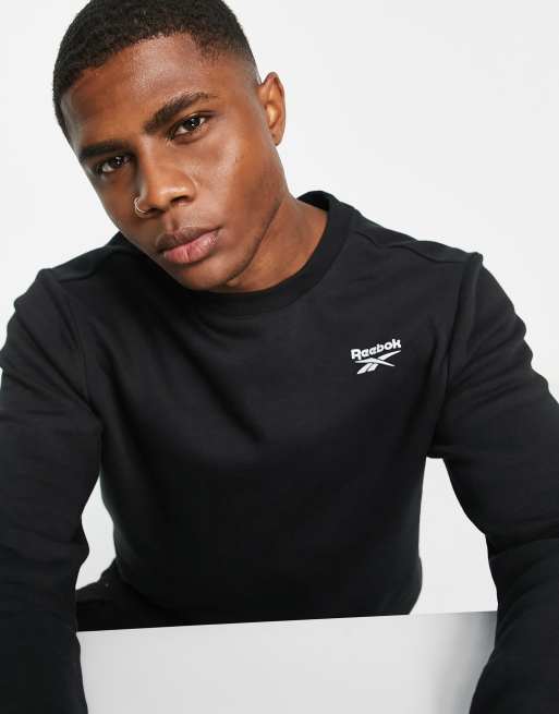 Reebok Sweatshirt in Schwarz mit kleinem Logo ASOS