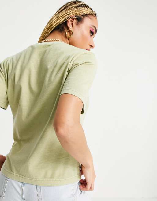 Reebok – T-Shirt in Harmonie-Grün mit mittigem Logo - MGREEN, 2 von 4