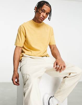 Reebok t-shirt in ochre - ASOS Price Checker
