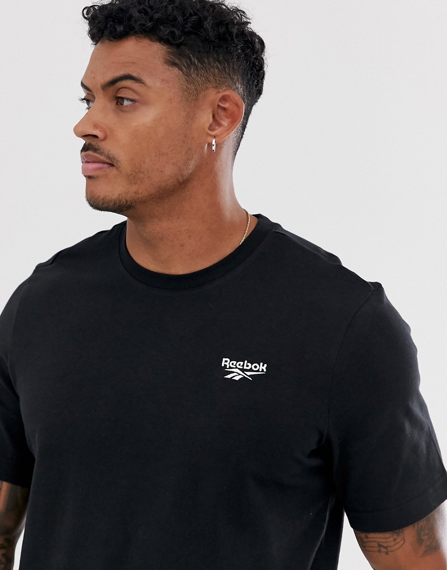 Reebok t-shirt with small vector logo in black-White