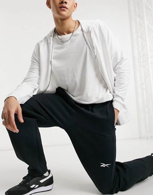 Reebok Techstyle super soft drawstring tapered joggers in black