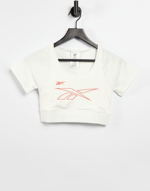 Reebok - Training - Crop top sous-vêtement à manches courtes - Blanc